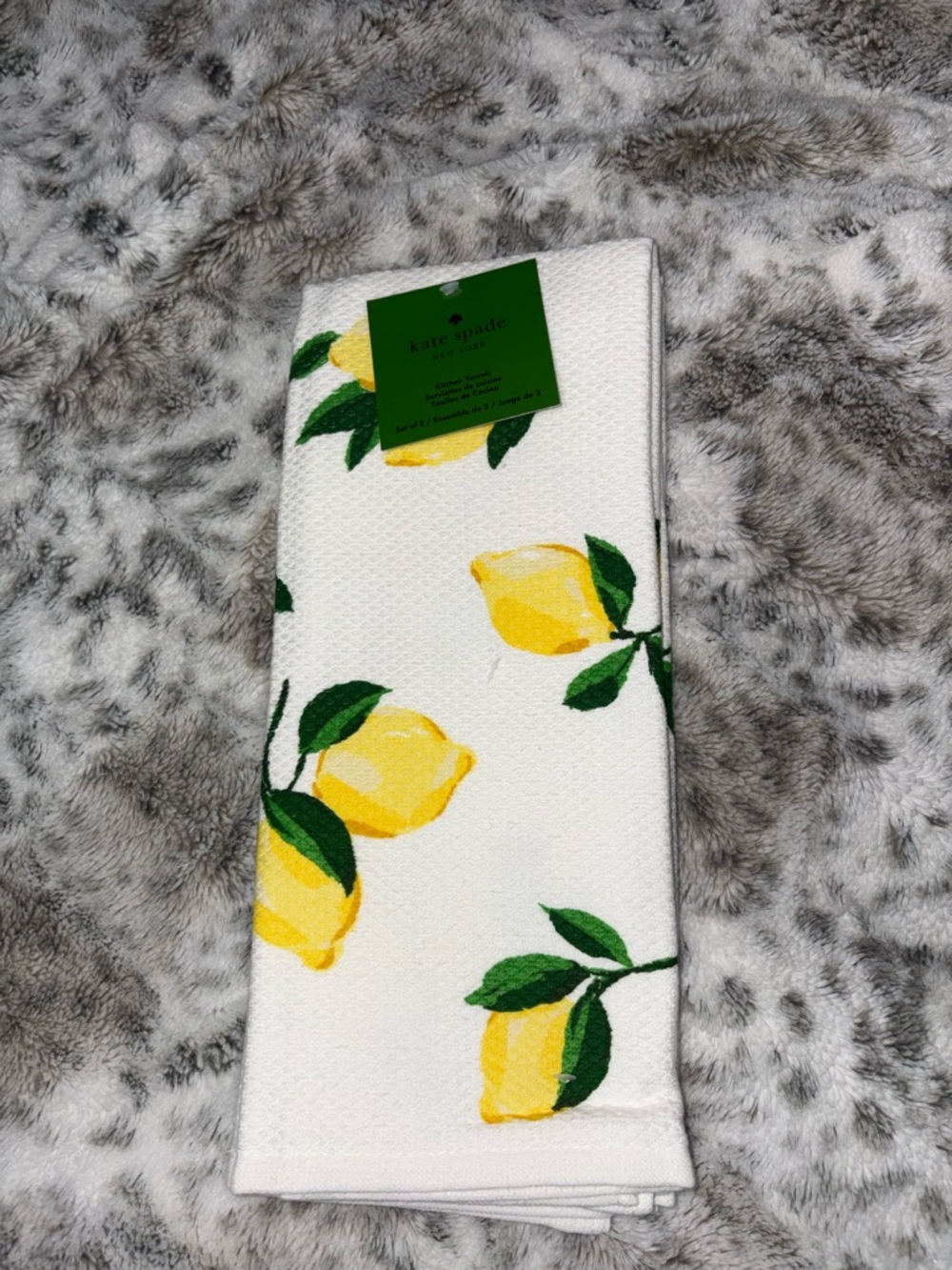 kate spade White & Yellow Lemon Print Kitchen Towels set of 2 - Picture 4 of 4